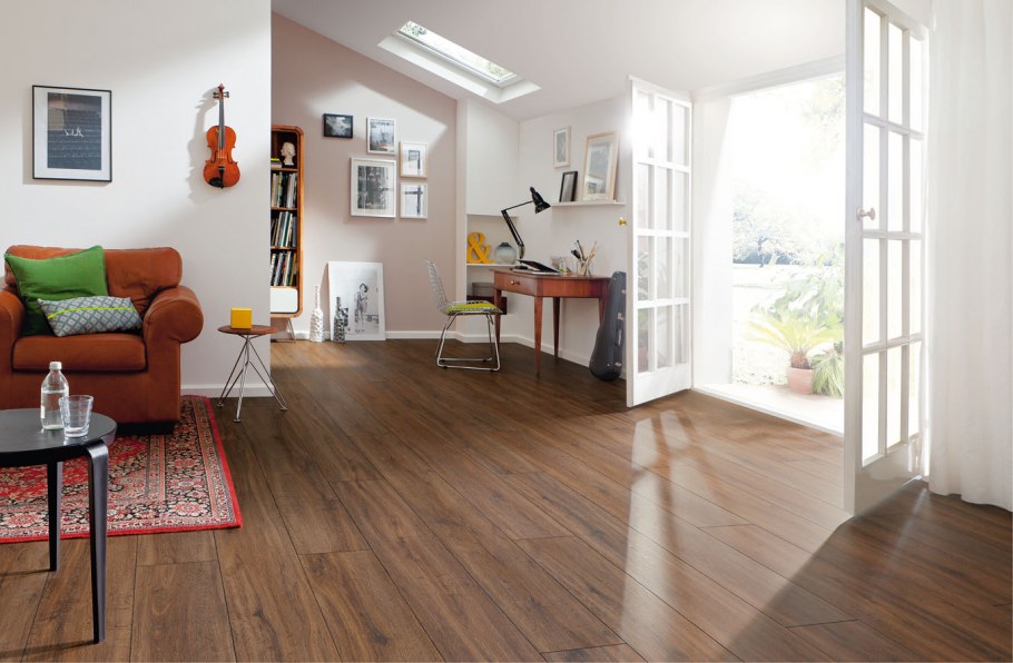 Терракотовые стены на кухне