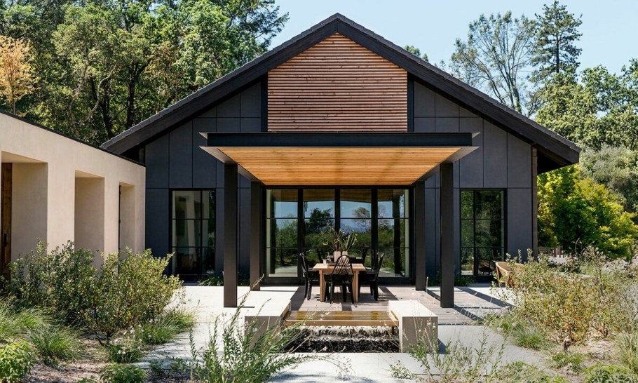 Крыльцо патио