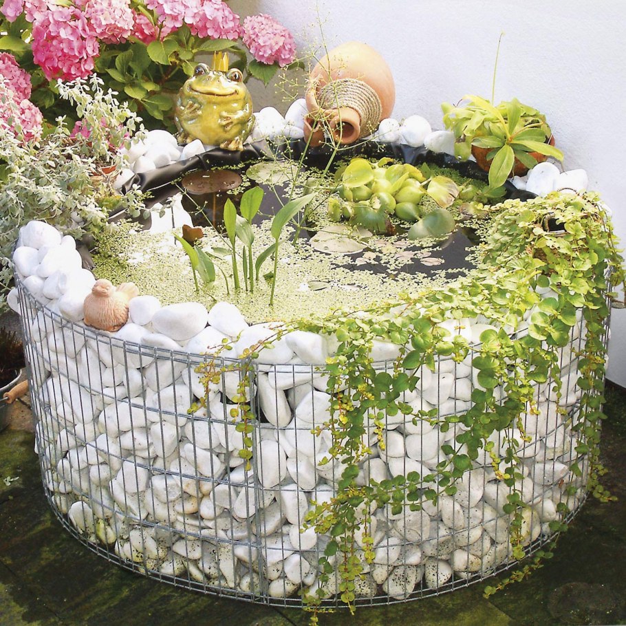 Оригинальные клумбы из камней