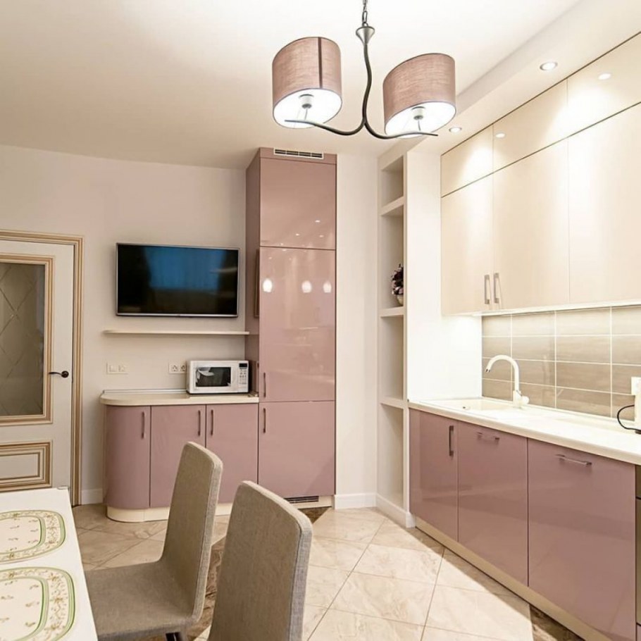 Бежево розовая кухня