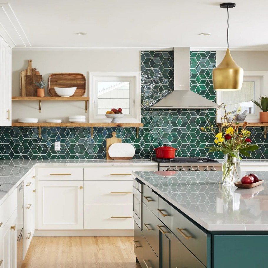 Кабанчик бирюза