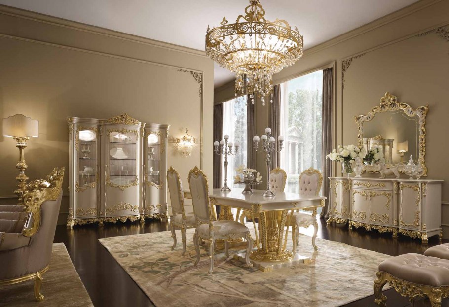 Гостиная в стиле Ампир с камином