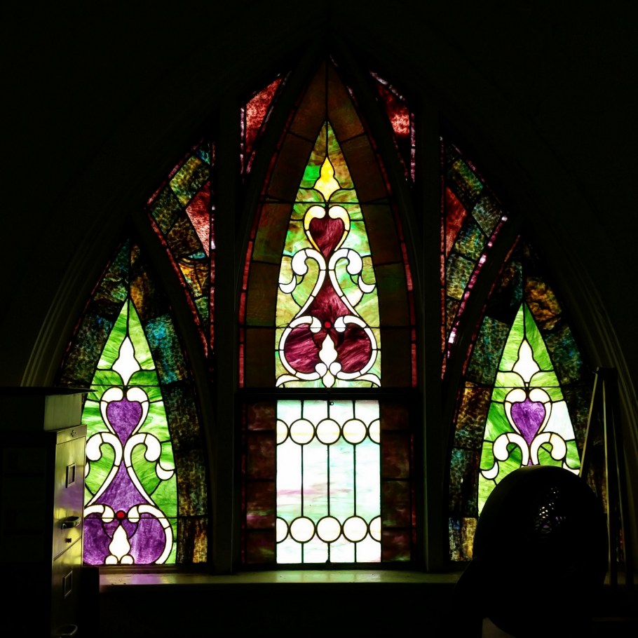 Готический дом Wurlitzer Park витражи