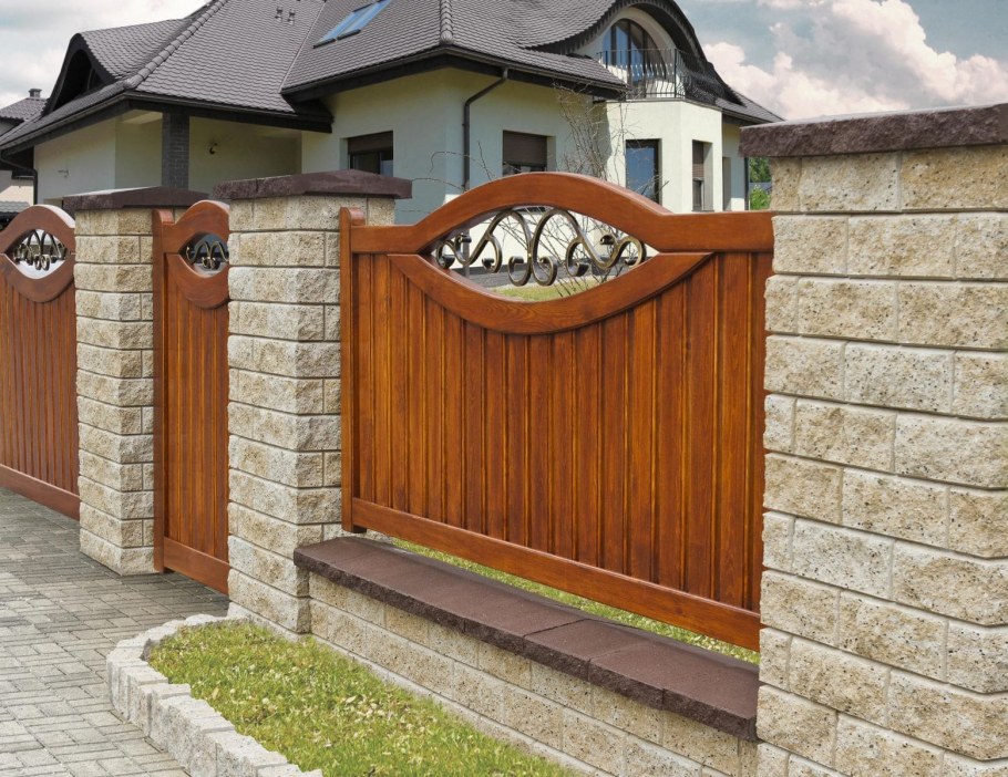 Фасадный забор