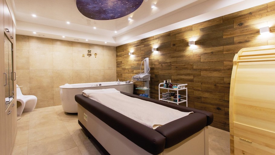 Массажная комната