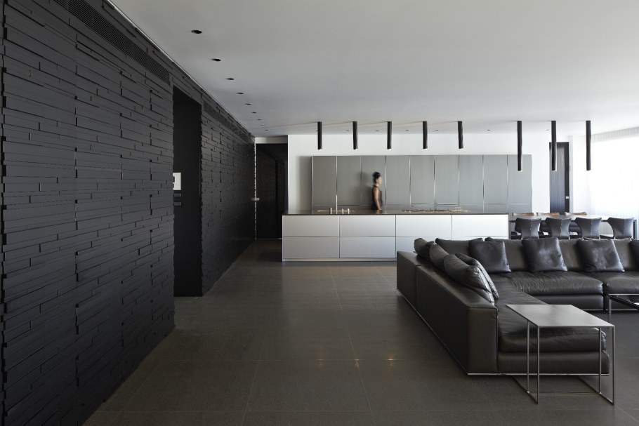 Стиль Техно в интерьере кухни