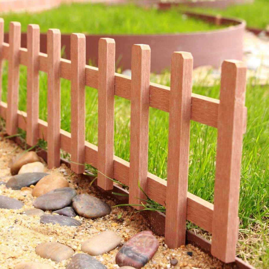 Ограждение для цветника из реек