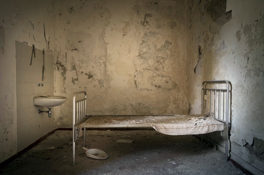 Комната для душевнобольных