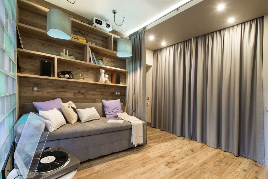 Ламинат на стене в спальне