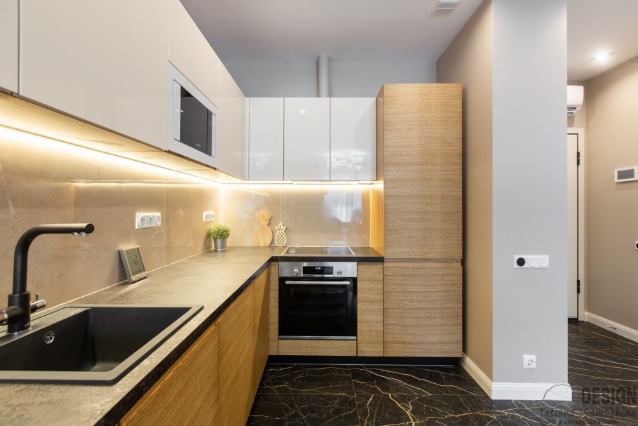 Кухня-прихожая планировка