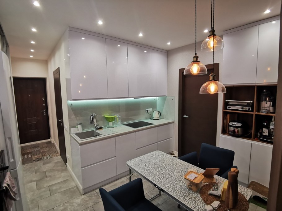 Кухни в евродвушках