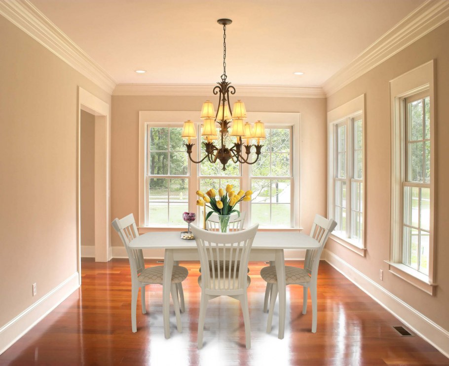 Декоративный потолочный плинтус