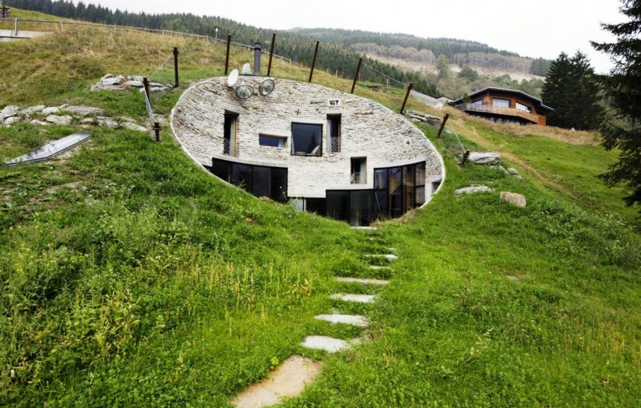 Вилла Vals в горах Швейцарии