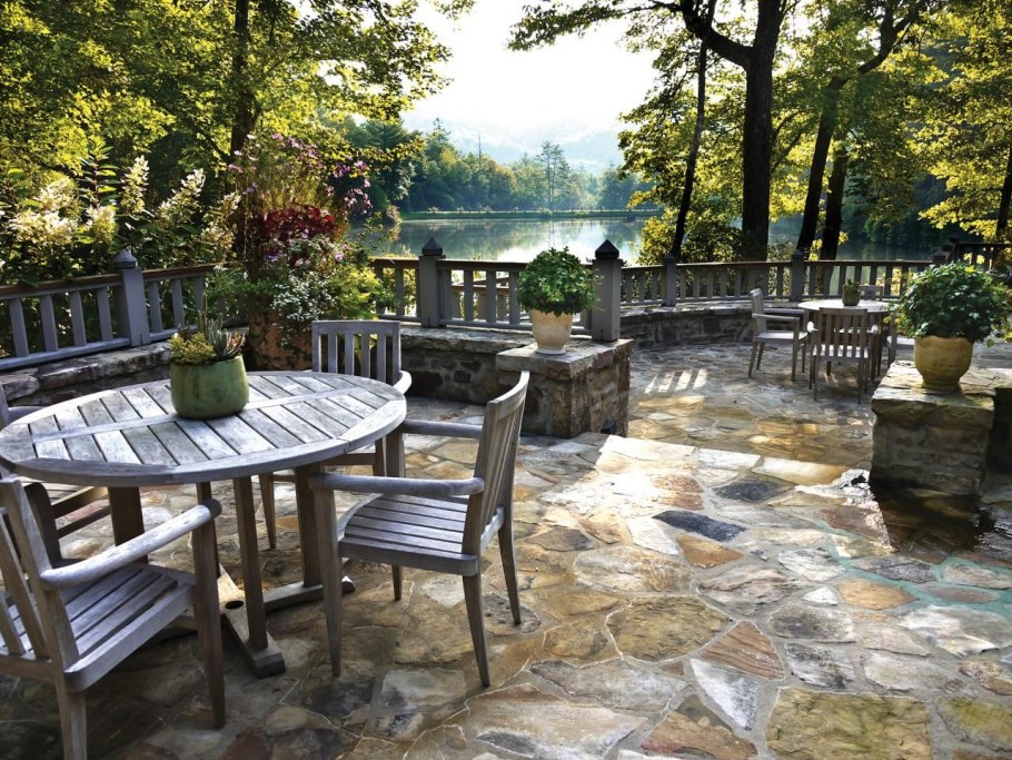 Терраса из натурального камня