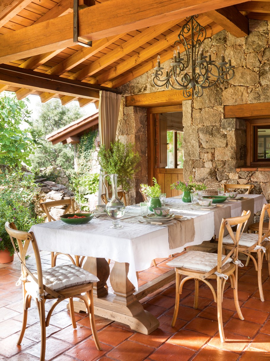 Веранда в деревенском стиле