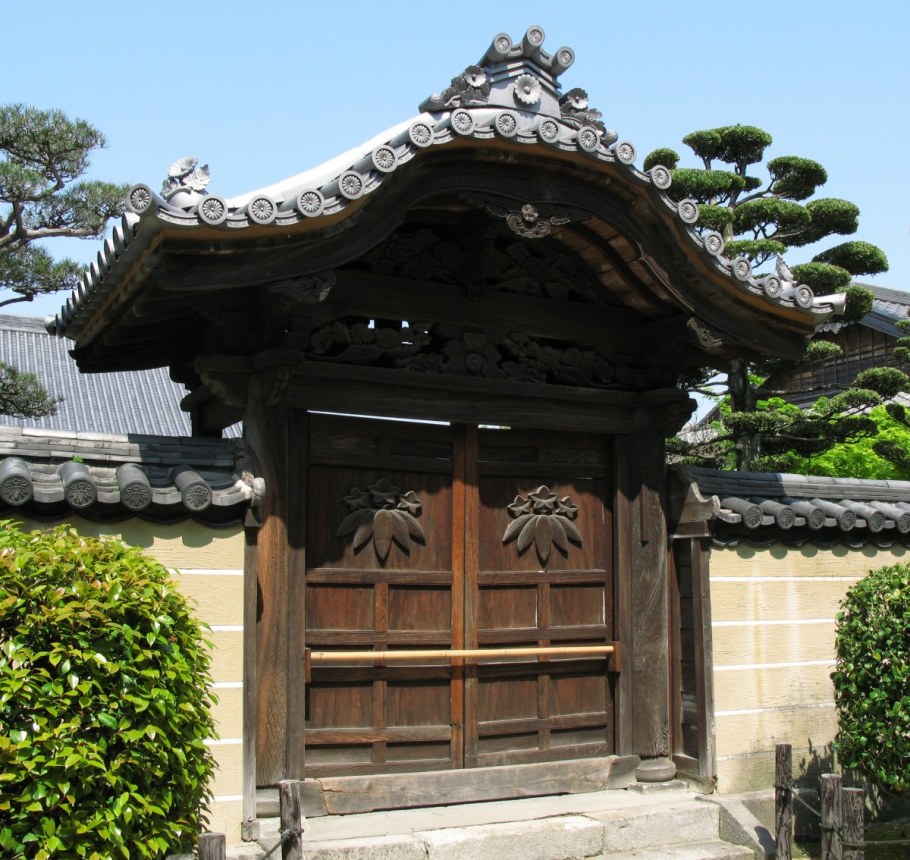 Ворота синтоистского храма