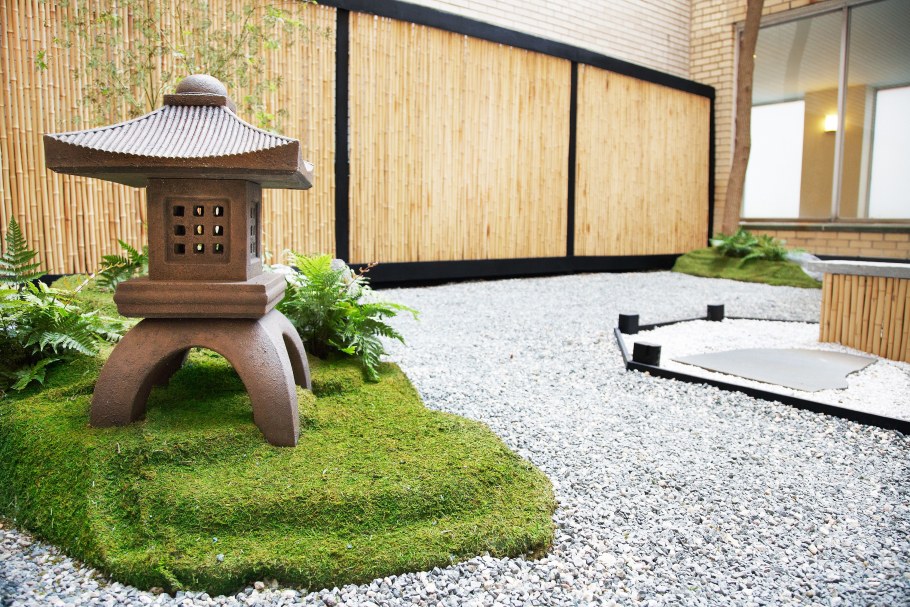 Бамбуковая изгородь в японском саду