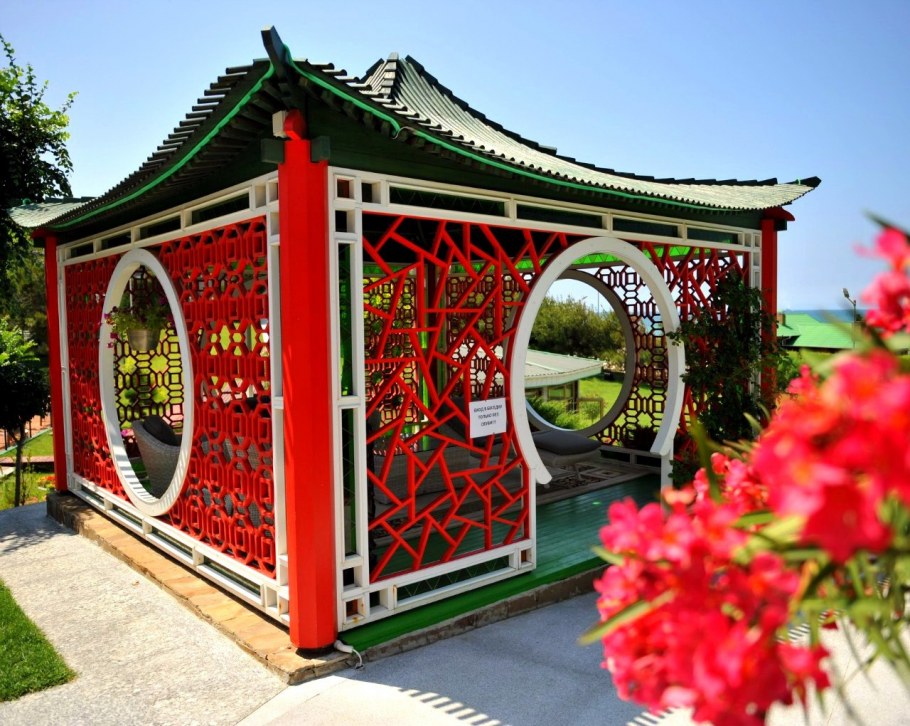 Китайская пергола