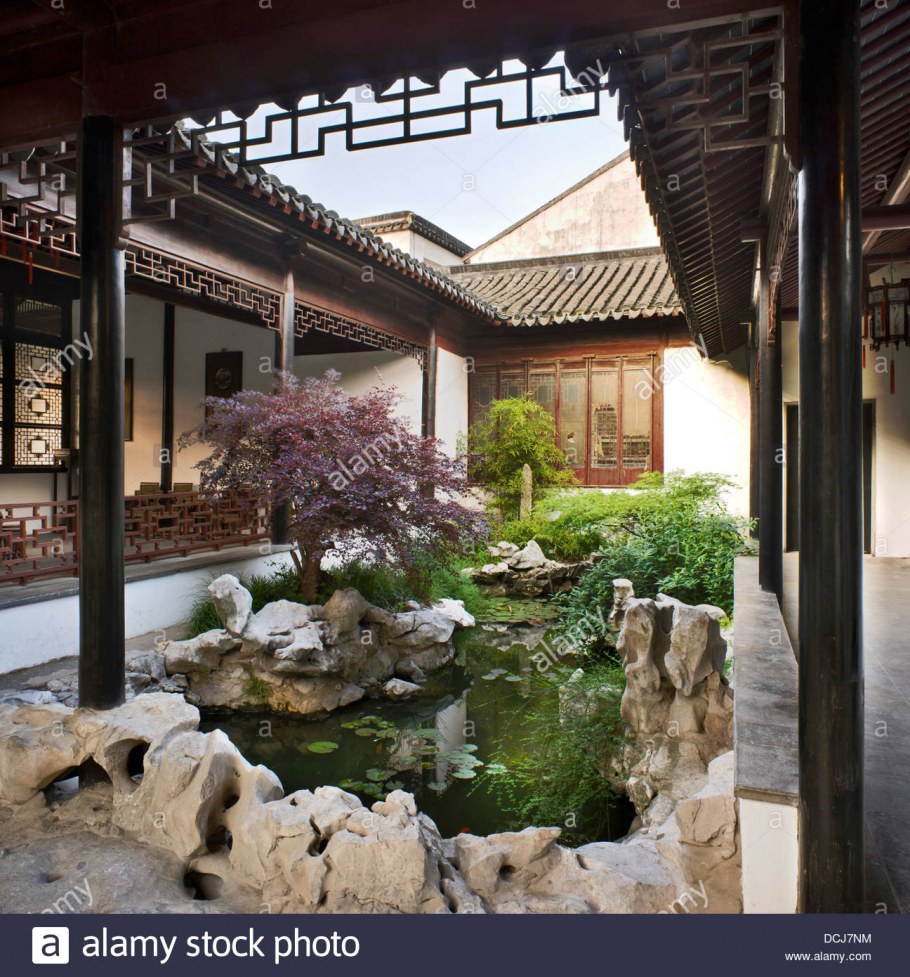 Деревянная калитка в японском стиле