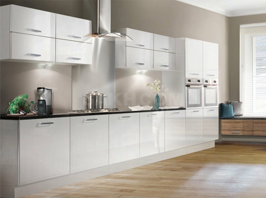 Двухуровневая кухня угловая белая