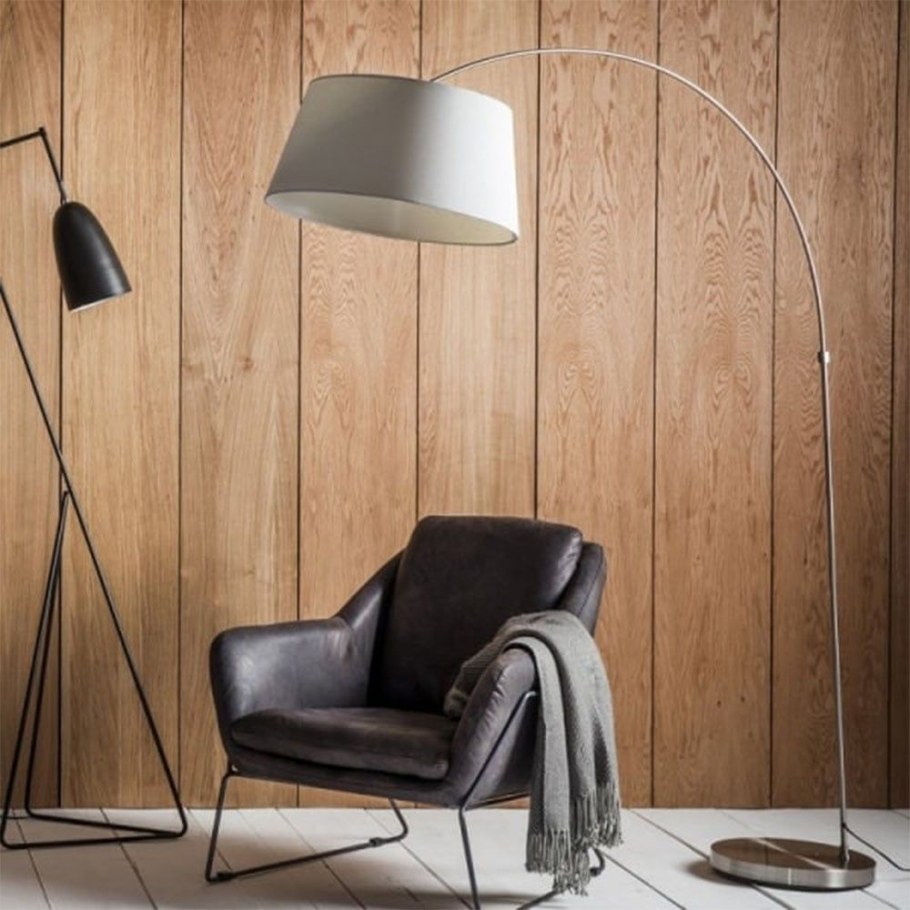 Кресло с торшером