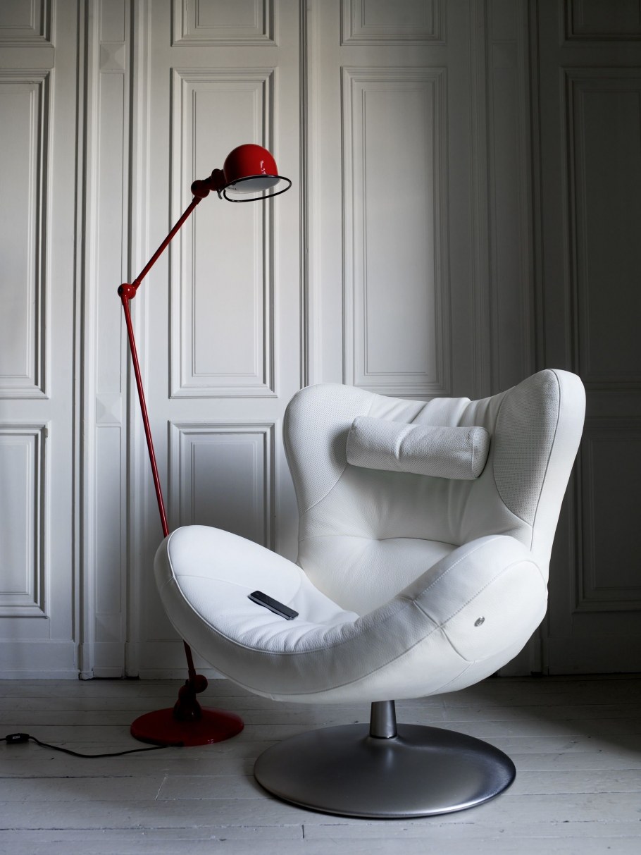 Кресло в пространстве