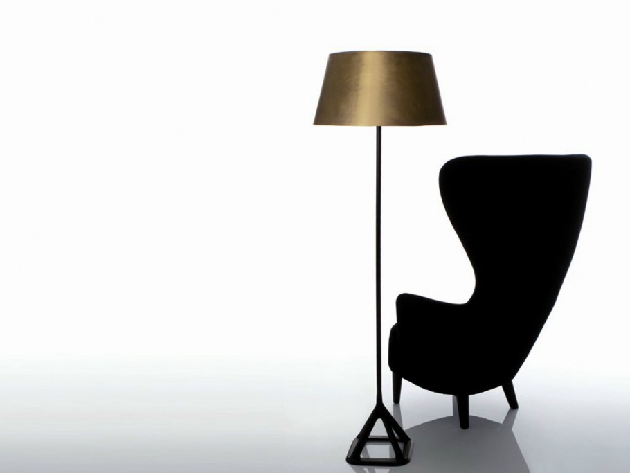 Светильник стул