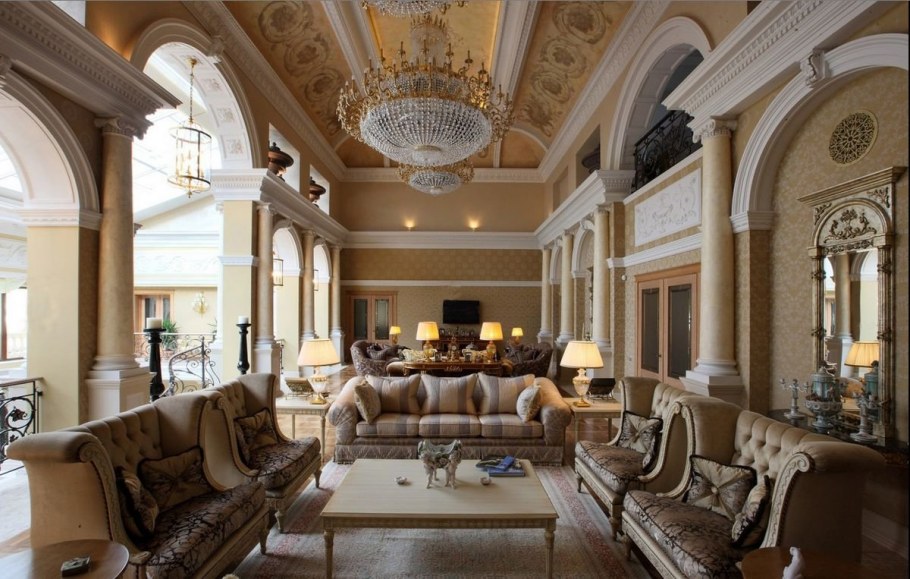 Роскошный зал в стиле Барокко и рококо