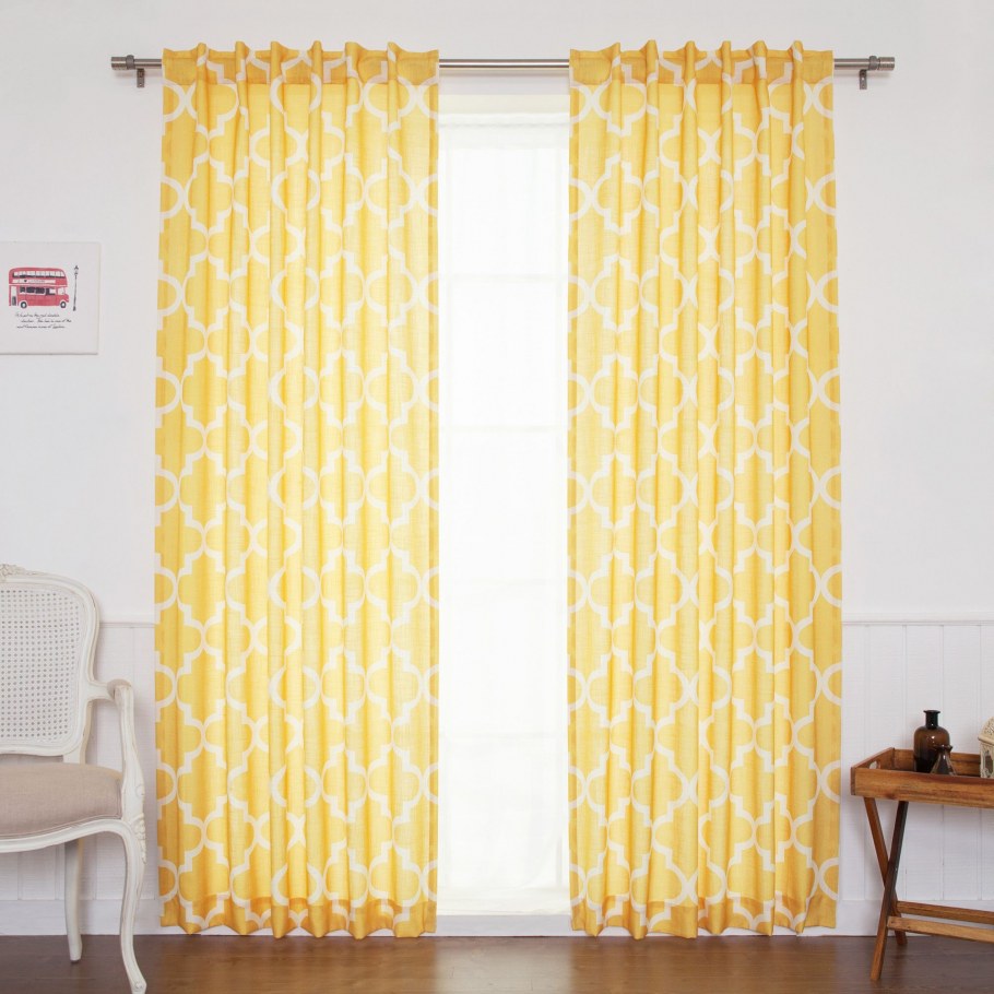 Шторы серые с желтым