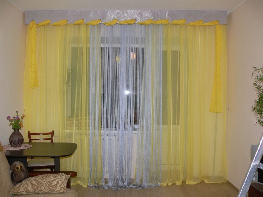Желтая тюль