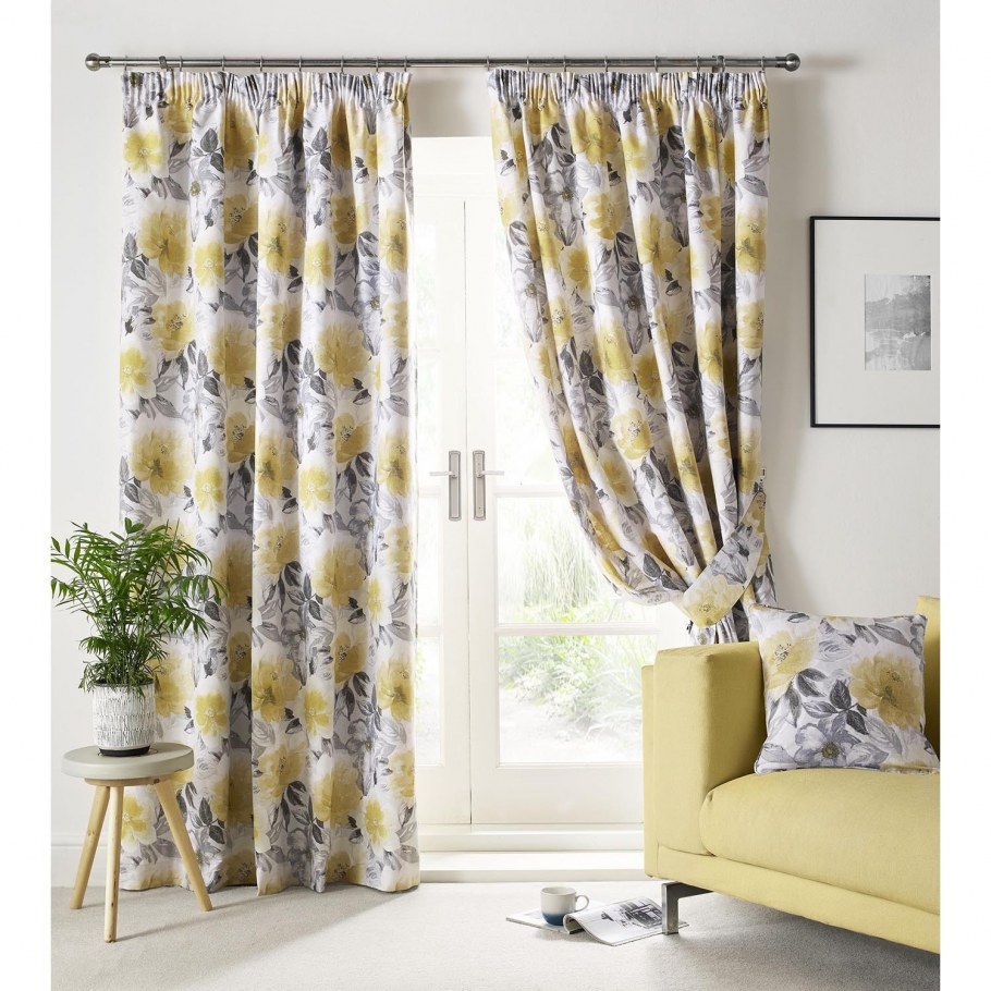 Зеленые шторы