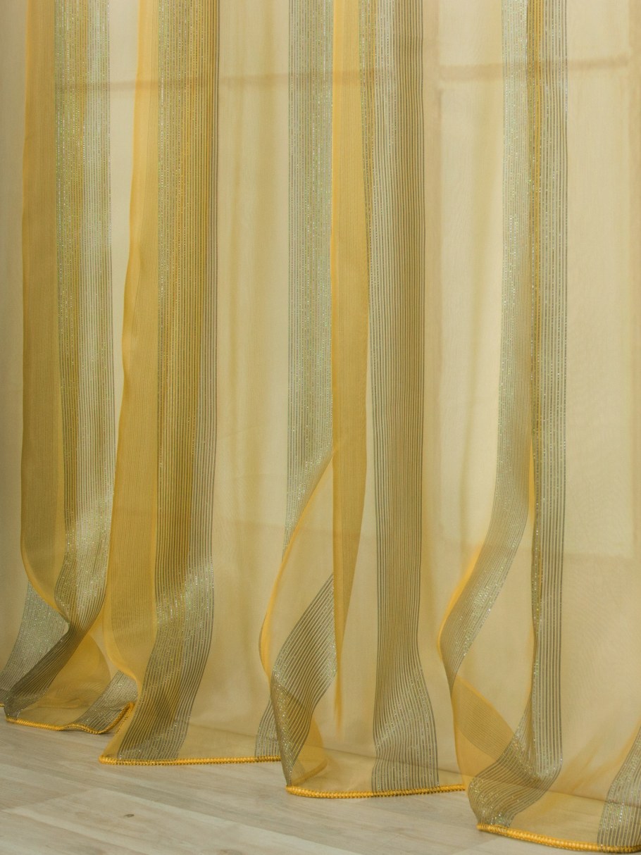 Желтые шторы на кухню