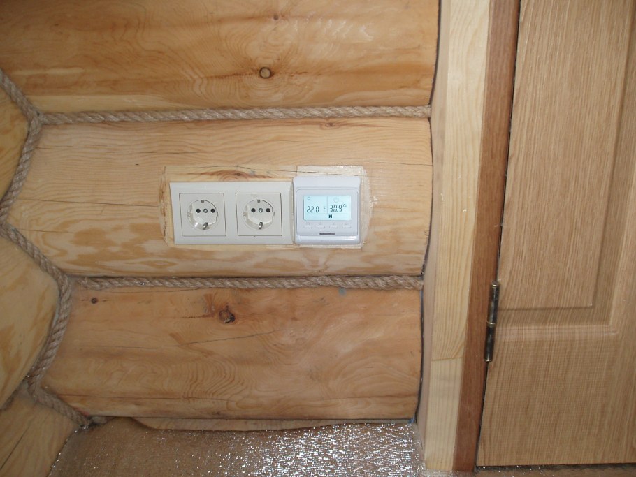 Плинтус из каната для пола