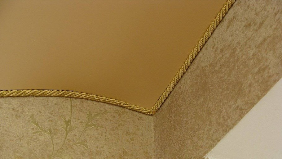 Конопатка сруба джутовым канатом