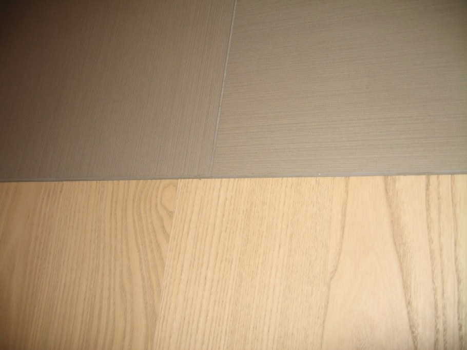 Белый глянцевый наливной пол