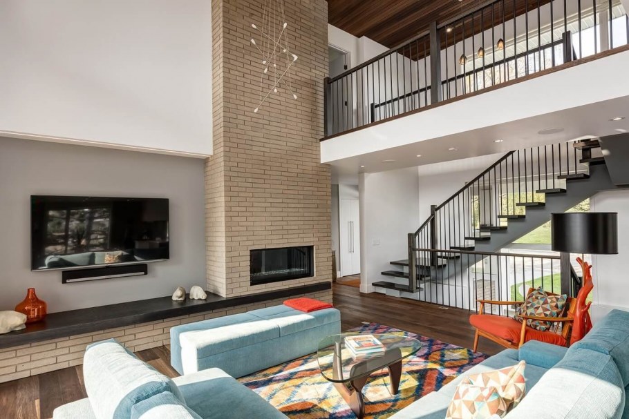 Коттедж внутри