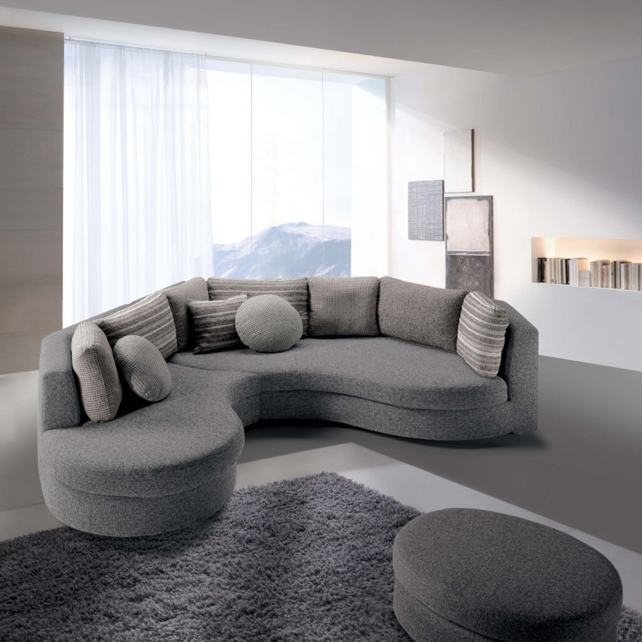 Необычные полукруглые диваны