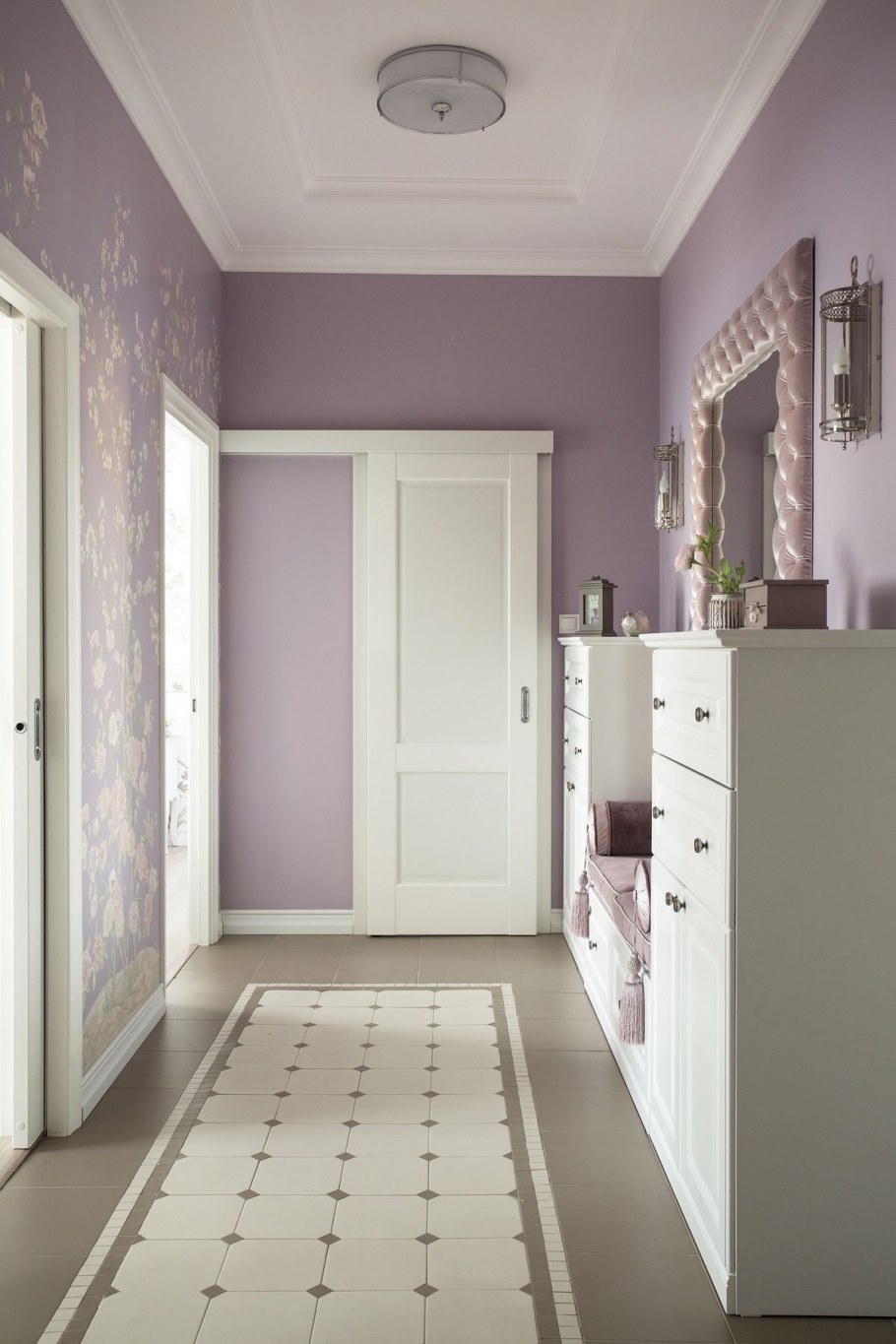 Красивый цвет стен в коридоре