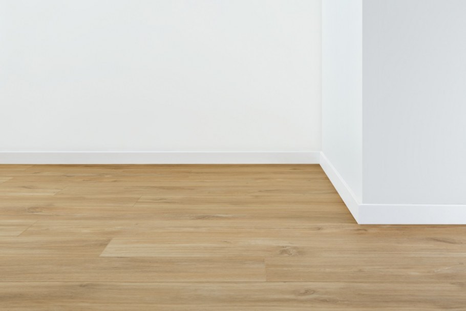 Плинтус плинтус quick Step шпон QSWPPSKR 80х16х2400/ 01626