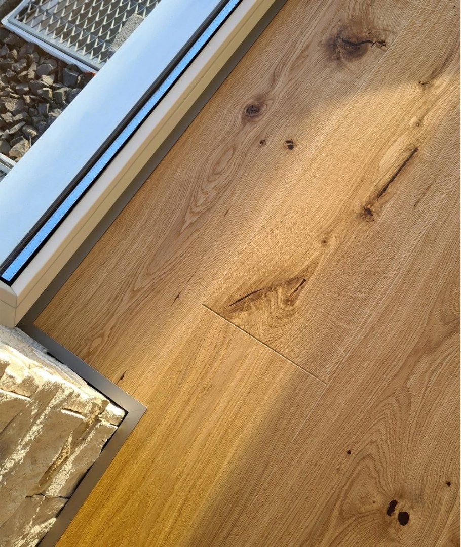 Плинтус Vynaflex Wood Skirting