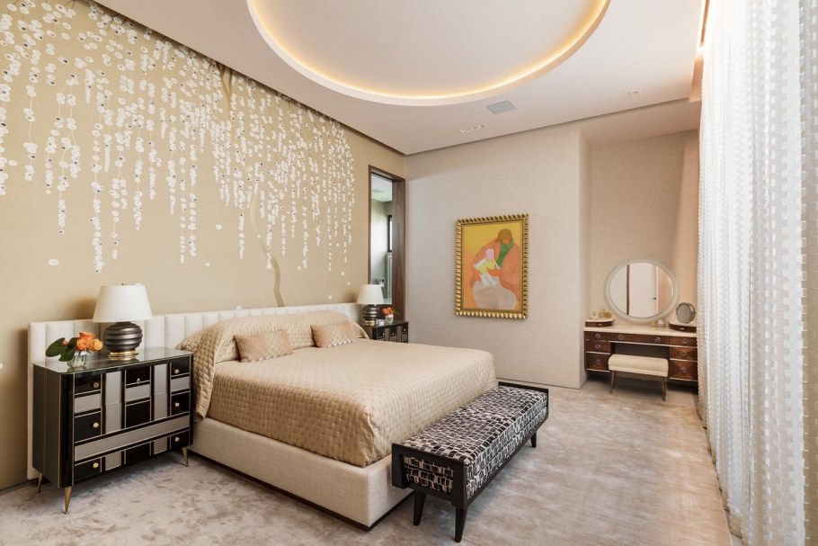 Спальня с обоями в стиле ар деко