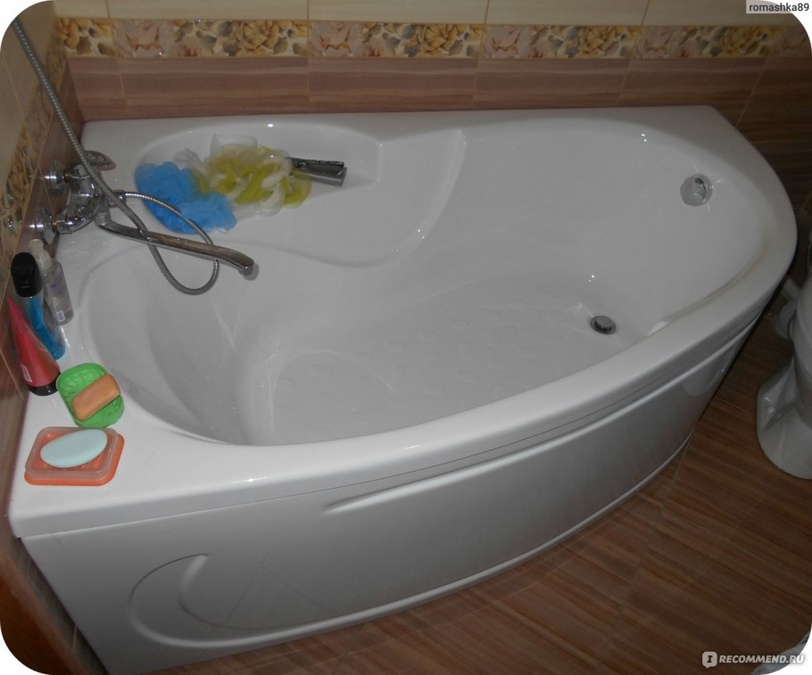 Угловая ванна Николь Тритон