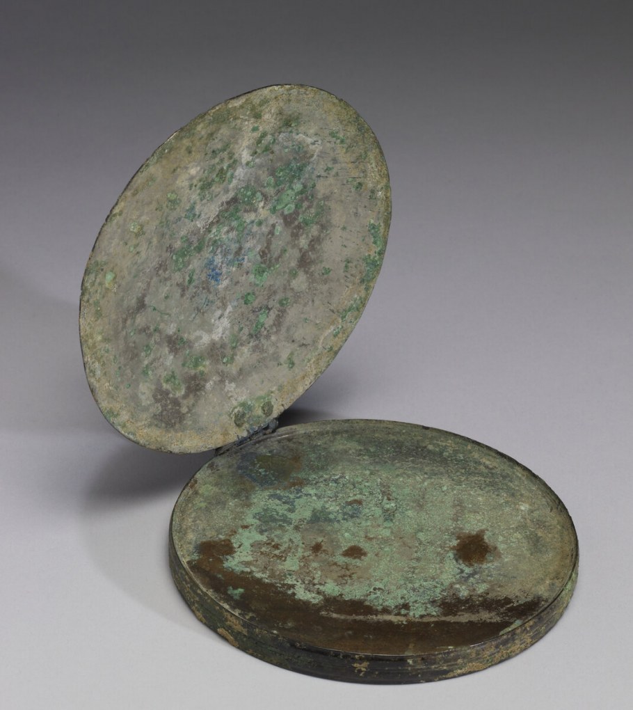 Бронзовые зеркала эпохи Чжаньго