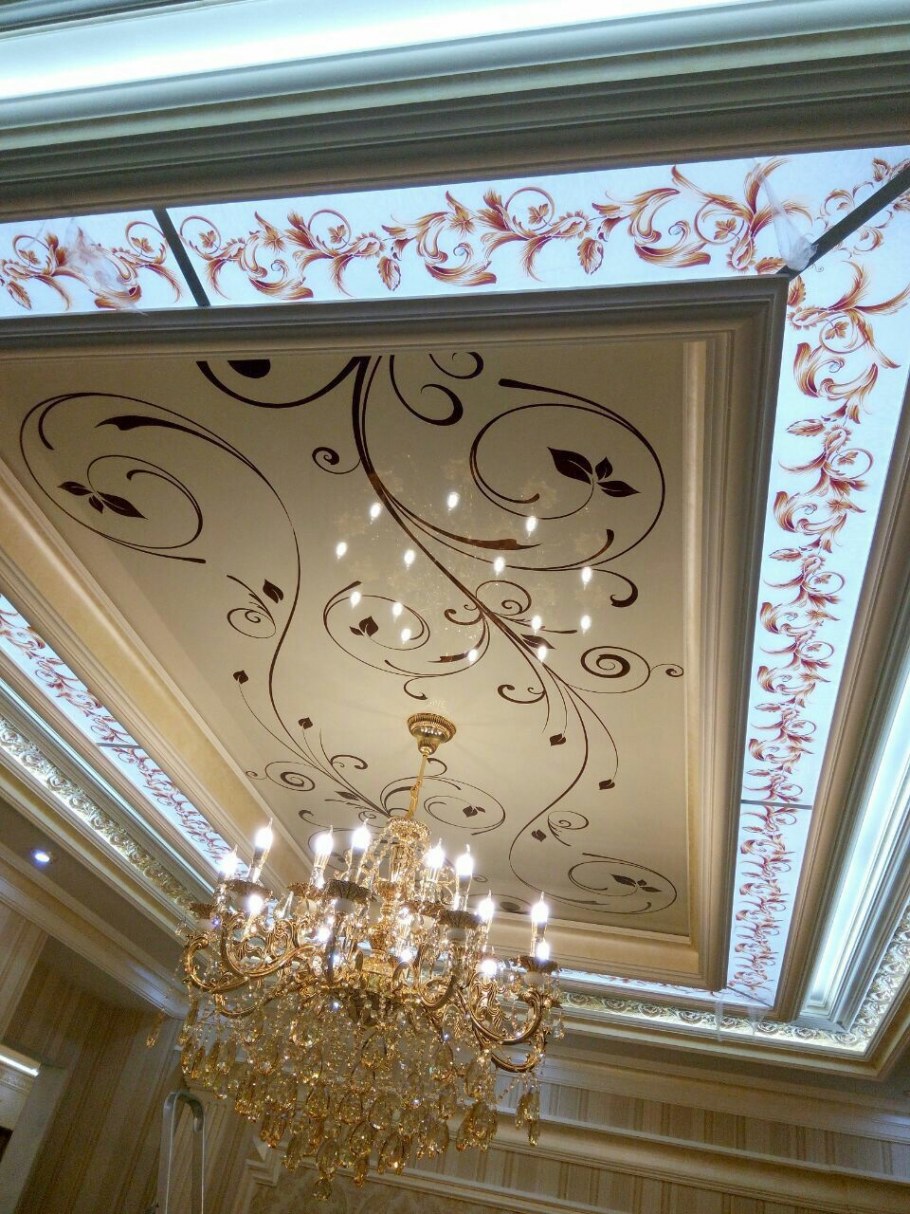 Потолки Ташкентский зал