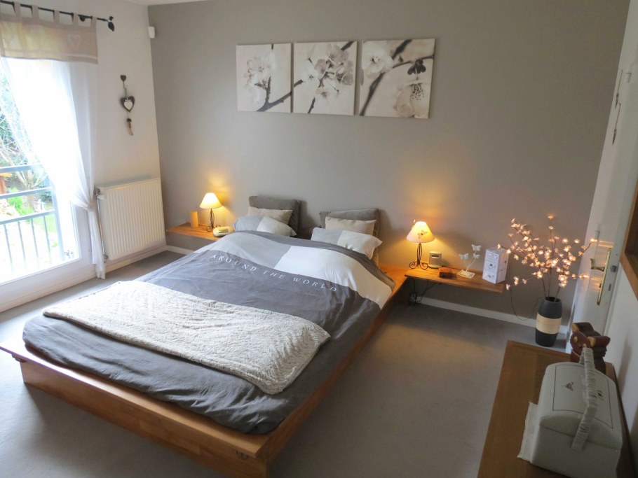 Спальня утро солнце