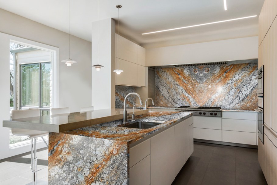 Гранит Армани Голд