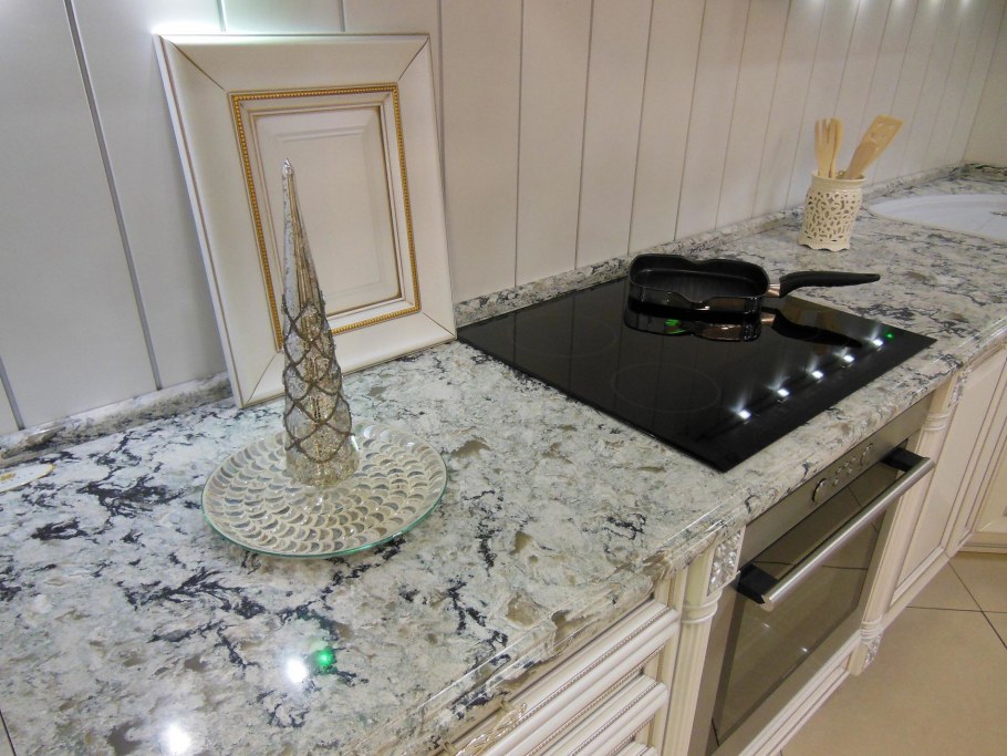 Столешницы Cambria Praa Sands