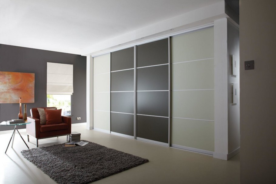 Встроенный шкаф