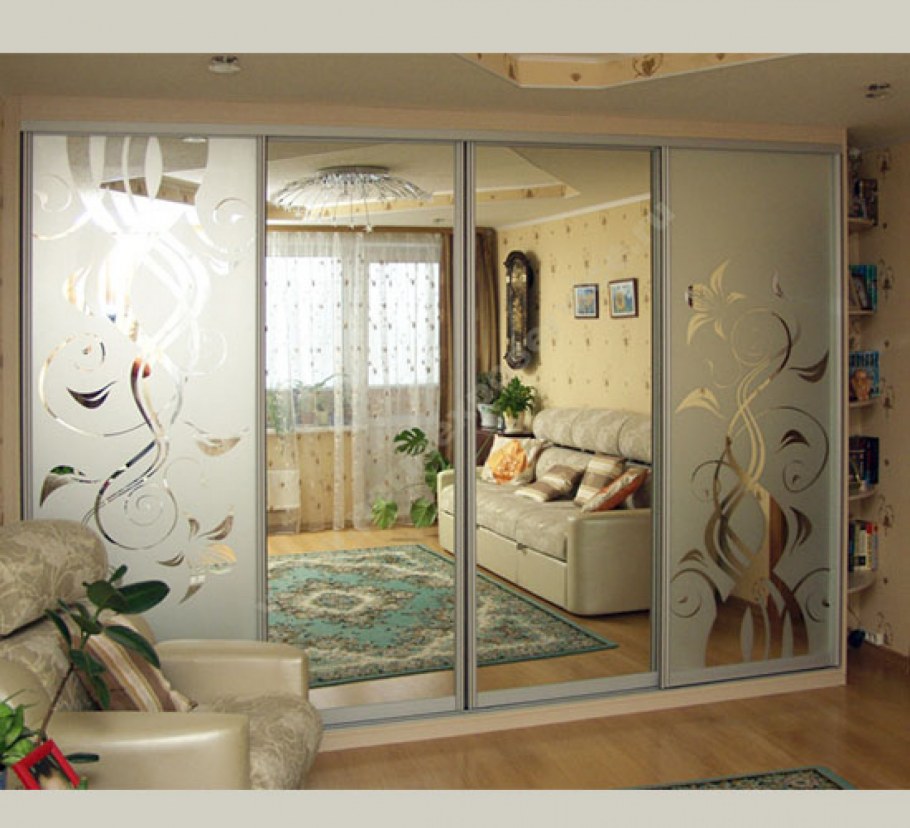 Встроенный шкаф