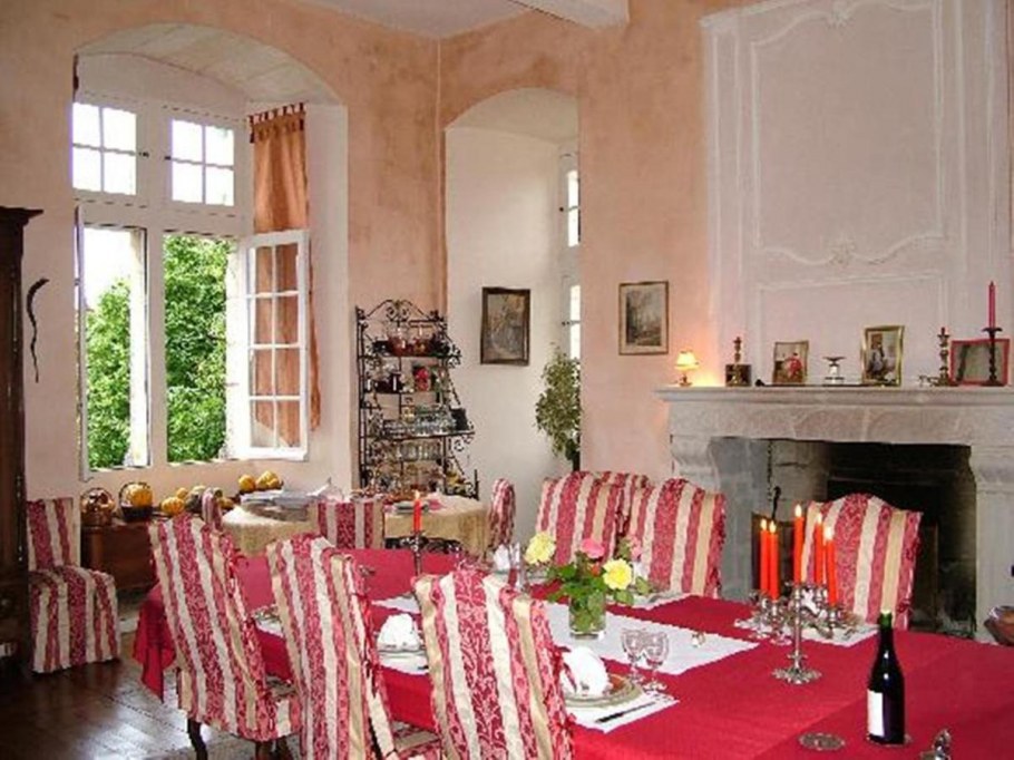 Chateau Mcely эко отель